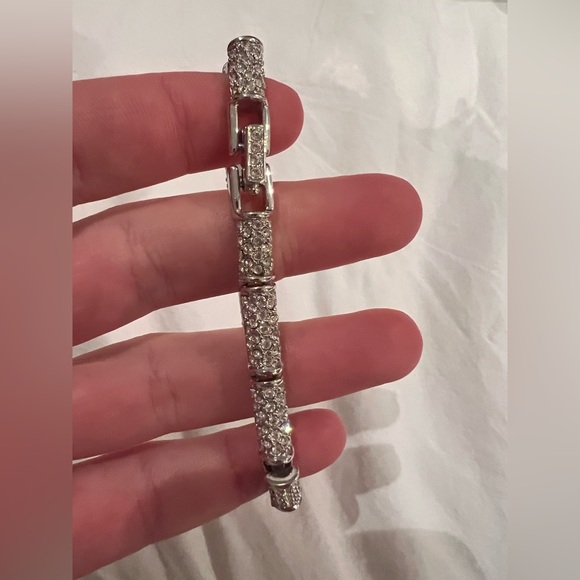 Costume Diamanté Bracelet - Picture 2 of 2